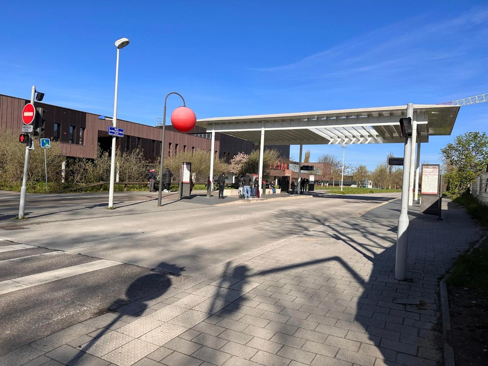 Grand Appart Neuf Lumineux, Parking Gratuit, 10 Min Centre 斯特拉斯堡 外观 照片